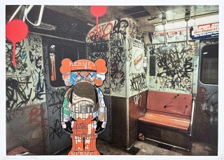 Death NYC - Kaws a train station - limitovaná edice s certifikátem, 45x32cm